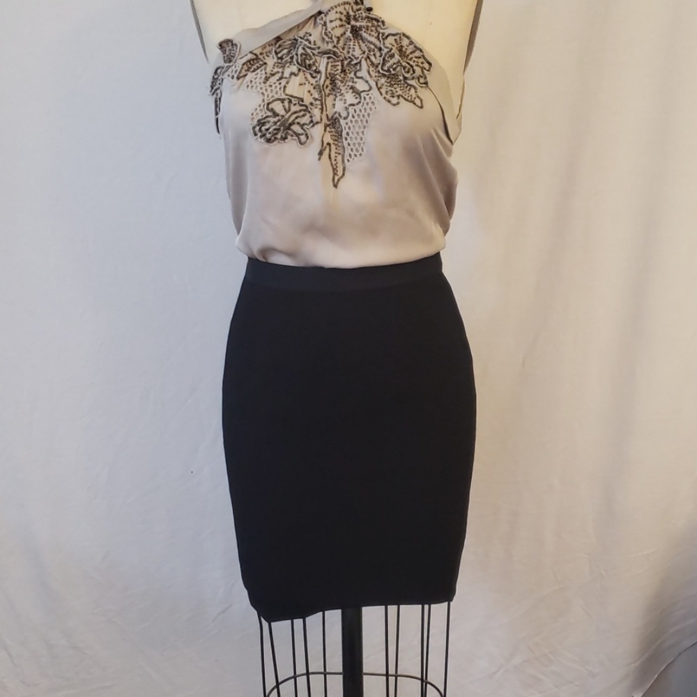Black fitted pencil skirt